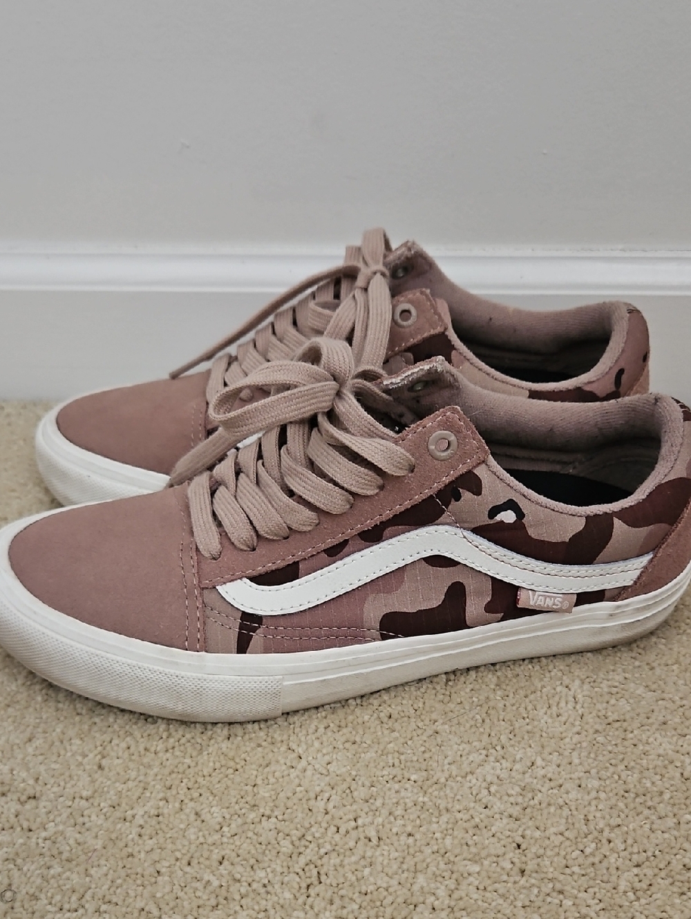 Vans Mauve Pink Camo Old Skool Sneakers